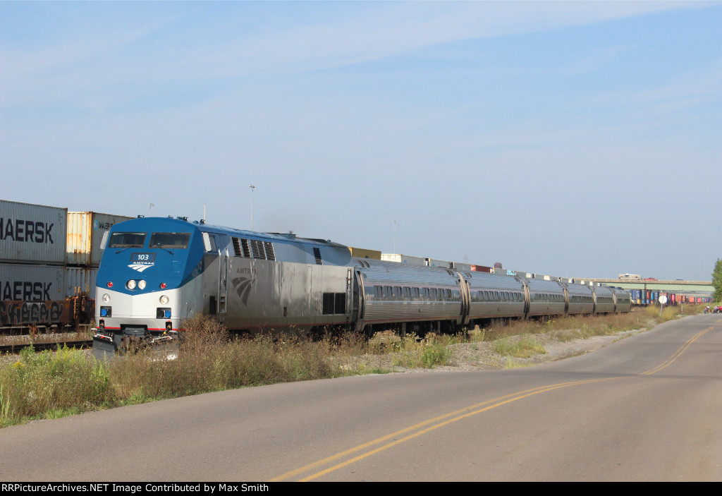 Amtrak 281 "Empire Service"